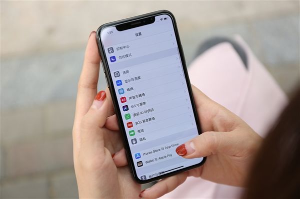 中國移動開啟eSIM一號雙終端，七大城市免費體驗